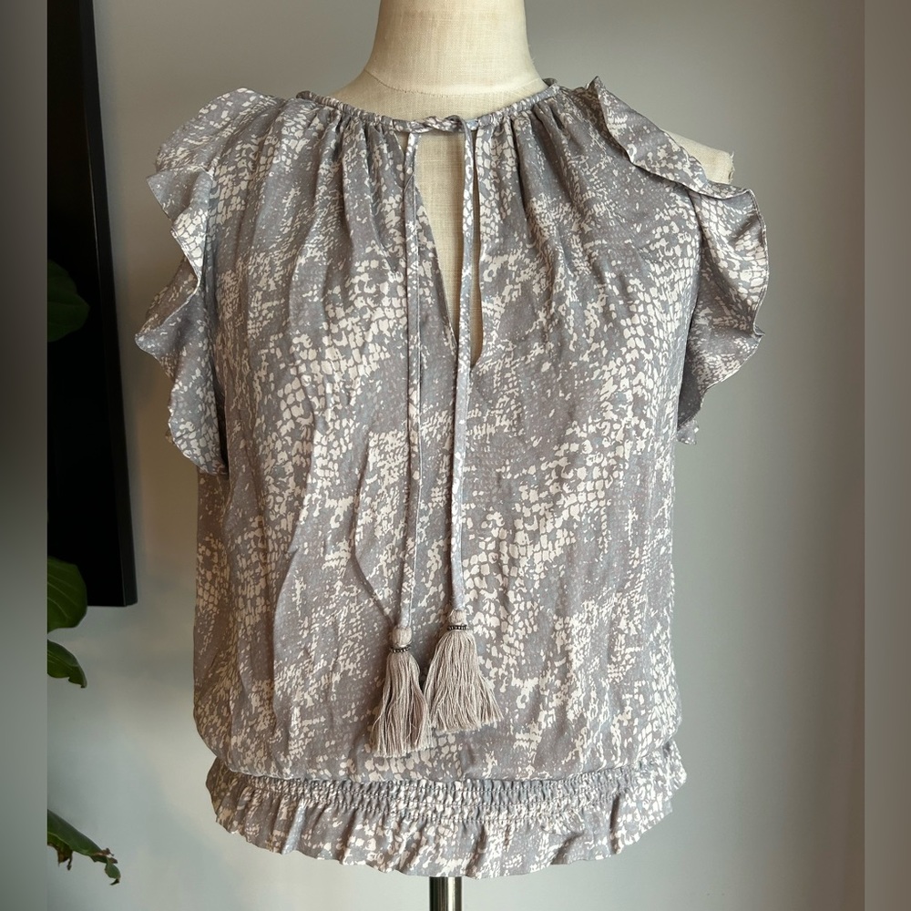 Ramy Brook silk blouse grey /cream blend size small